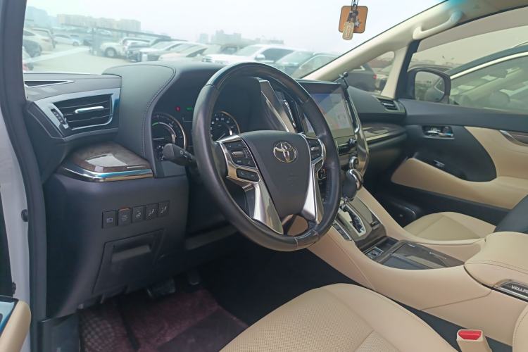 Used Toyota Vellfire 2020 Dual-Engine 2.5L HV Prestige Edition Interior 2