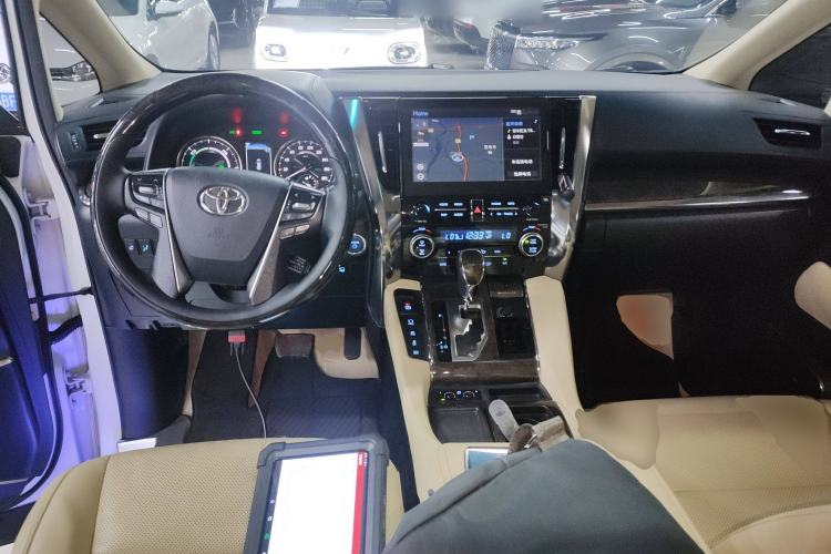 Used Toyota Vellfire 2020 Dual-Engine 2.5L HV Prestige Edition Interior 2