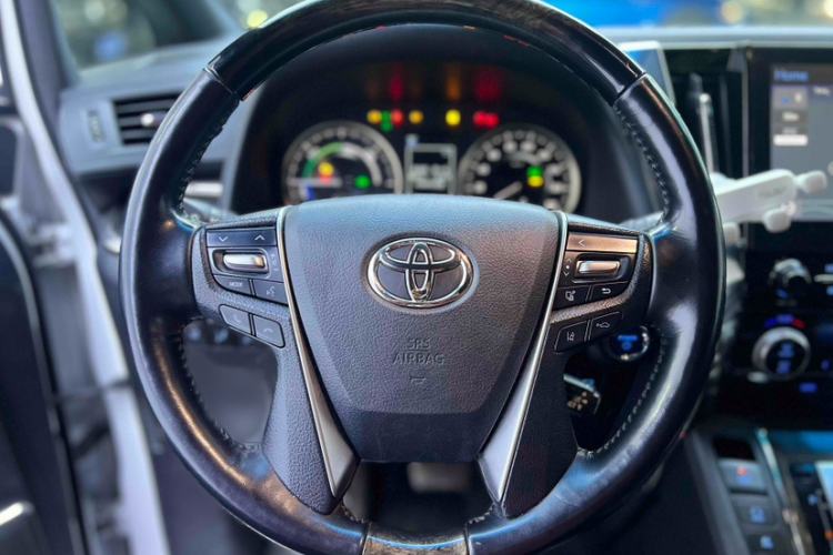 Used Toyota Vellfire 2020 Dual-Engine 2.5L HV Prestige Edition Interior 2