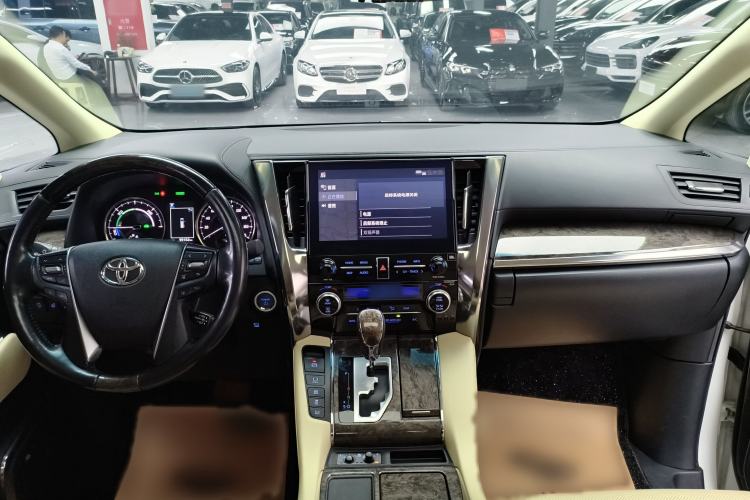 Used Toyota Vellfire 2020 Dual-Engine 2.5L HV Prestige Edition Interior 6