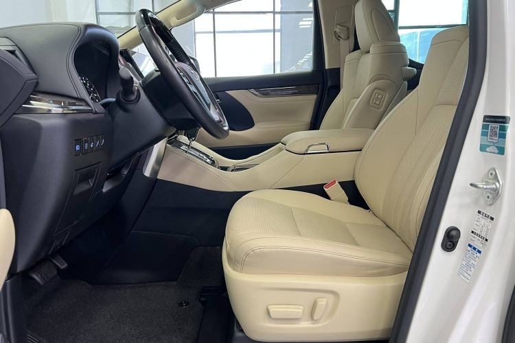 Used Toyota Vellfire 2020 Dual-Engine 2.5L HV Prestige Edition Interior 9