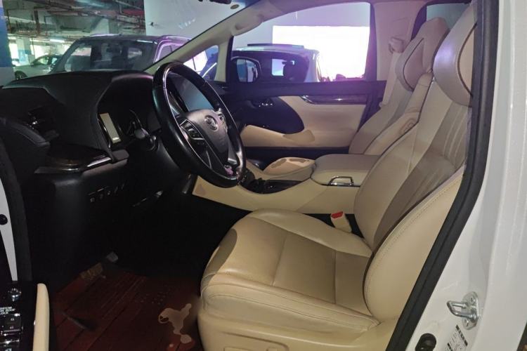Used Toyota Vellfire 2020 Dual-Engine 2.5L HV Prestige Edition Left Front Seat