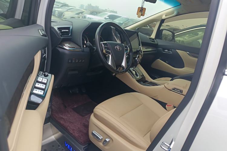 Used Toyota Vellfire 2020 Dual-Engine 2.5L HV Prestige Edition Left Front Seat