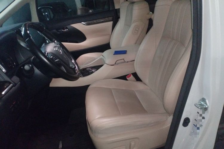 Used Toyota Vellfire 2020 Dual-Engine 2.5L HV Prestige Edition Left Front Seat