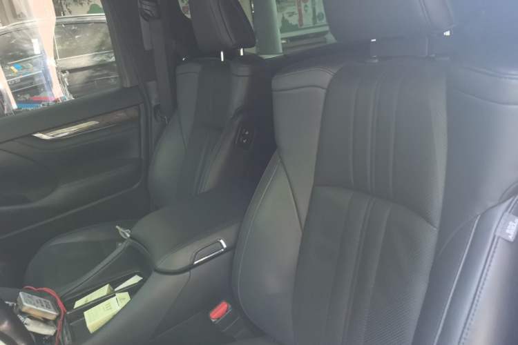 Used Toyota Vellfire 2020 Dual-Engine 2.5L HV Prestige Edition Left Front Seat