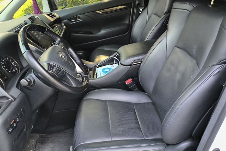 Used Toyota Vellfire 2020 Dual-Engine 2.5L HV Prestige Edition Left Front Seat
