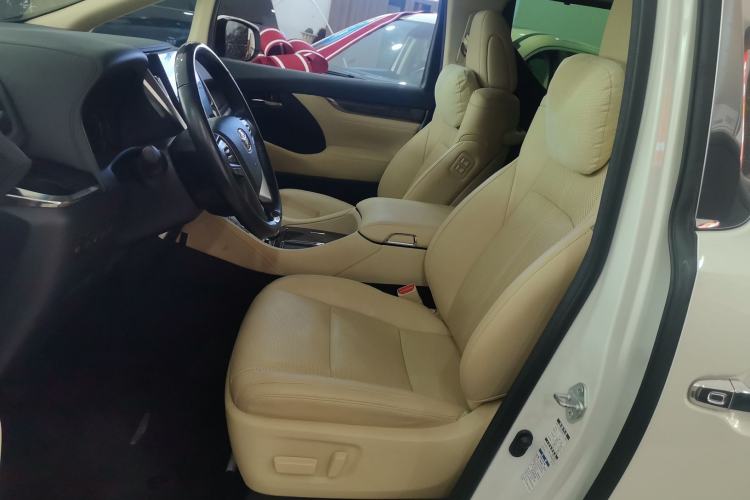 Used Toyota Vellfire 2020 Dual-Engine 2.5L HV Prestige Edition Left Front Seat