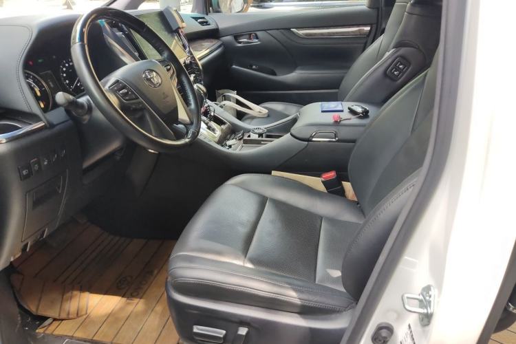 Used Toyota Vellfire 2020 Dual-Engine 2.5L HV Prestige Edition Left Front Seat