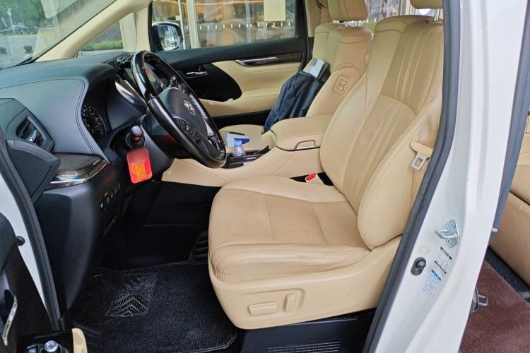 Used Toyota Vellfire 2020 Dual-Engine 2.5L HV Prestige Edition Left Front Seat
