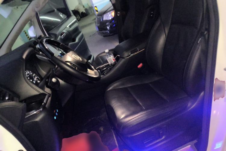 Used Toyota Vellfire 2020 Dual-Engine 2.5L HV Luxury Edition Left Front Seat