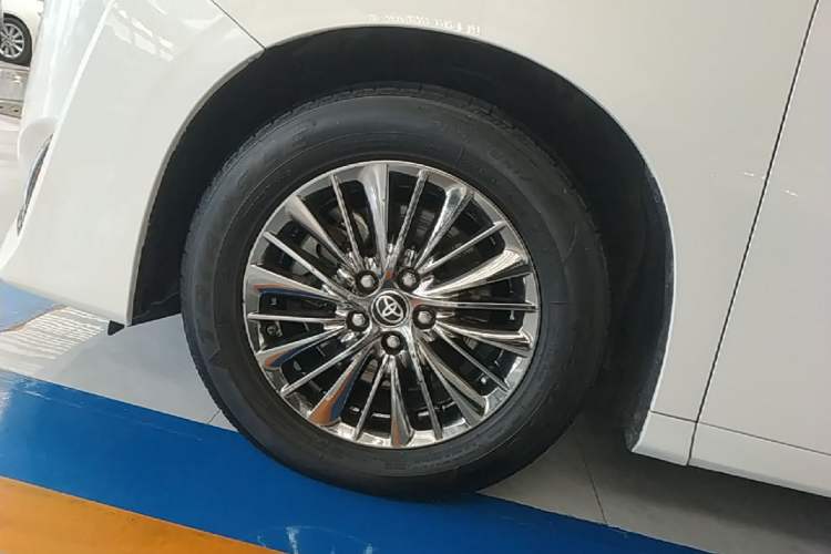 Used Toyota Vellfire 2020 Dual-Engine 2.5L HV Prestige Edition Left Front Wheel Hub