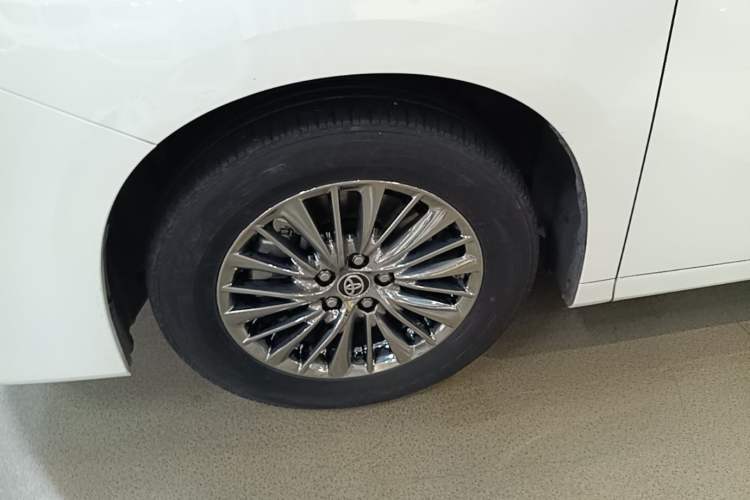 Used Toyota Vellfire 2020 Dual-Engine 2.5L HV Prestige Edition Left Front Wheel Hub