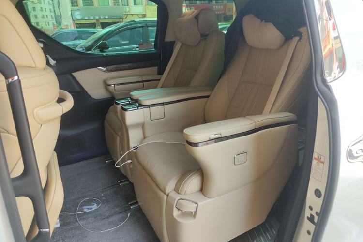 Used Toyota Vellfire 2020 Dual-Engine 2.5L HV Prestige Edition Left Rear Seat