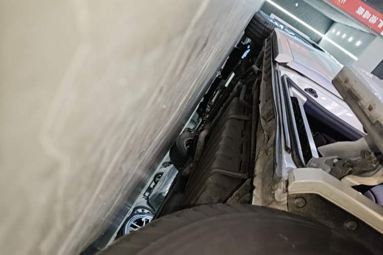 Used Toyota Vellfire 2020 Dual-Engine 2.5L HV Prestige Edition Left Side Sill