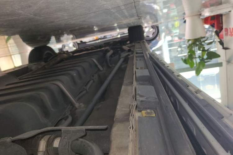 Used Toyota Vellfire 2020 Dual-Engine 2.5L HV Luxury Edition Left Side Sill