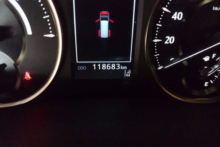 Used Toyota Vellfire 2020 Dual-Engine 2.5L HV Prestige Edition Odometer Close Up