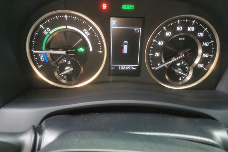 Used Toyota Vellfire 2020 Dual-Engine 2.5L HV Luxury Edition Odometer Close Up