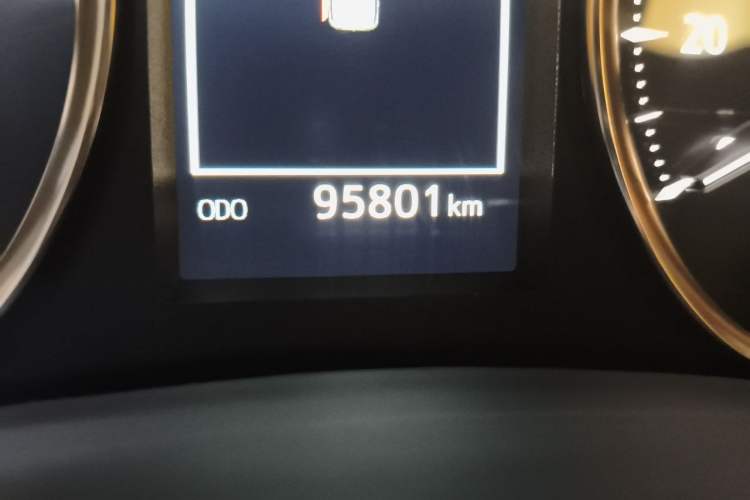 Used Toyota Vellfire 2020 Dual-Engine 2.5L HV Prestige Edition Odometer Close Up