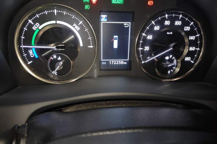 Used Toyota Vellfire 2020 Dual-Engine 2.5L HV Prestige Edition Odometer Close Up