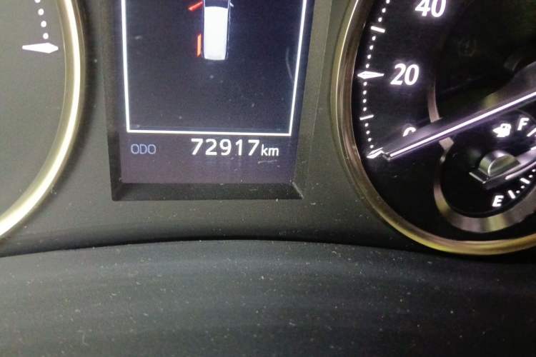 Used Toyota Vellfire 2020 Dual-Engine 2.5L HV Luxury Edition Odometer Close Up