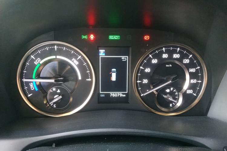 Used Toyota Vellfire 2020 Dual-Engine 2.5L HV Prestige Edition Odometer Close Up