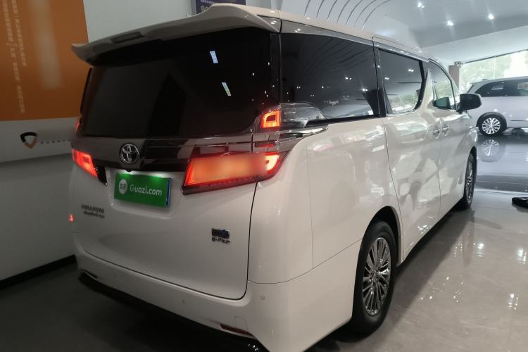 Used Toyota Vellfire 2020 Dual-Engine 2.5L HV Prestige Edition Rear Right 45 Deg