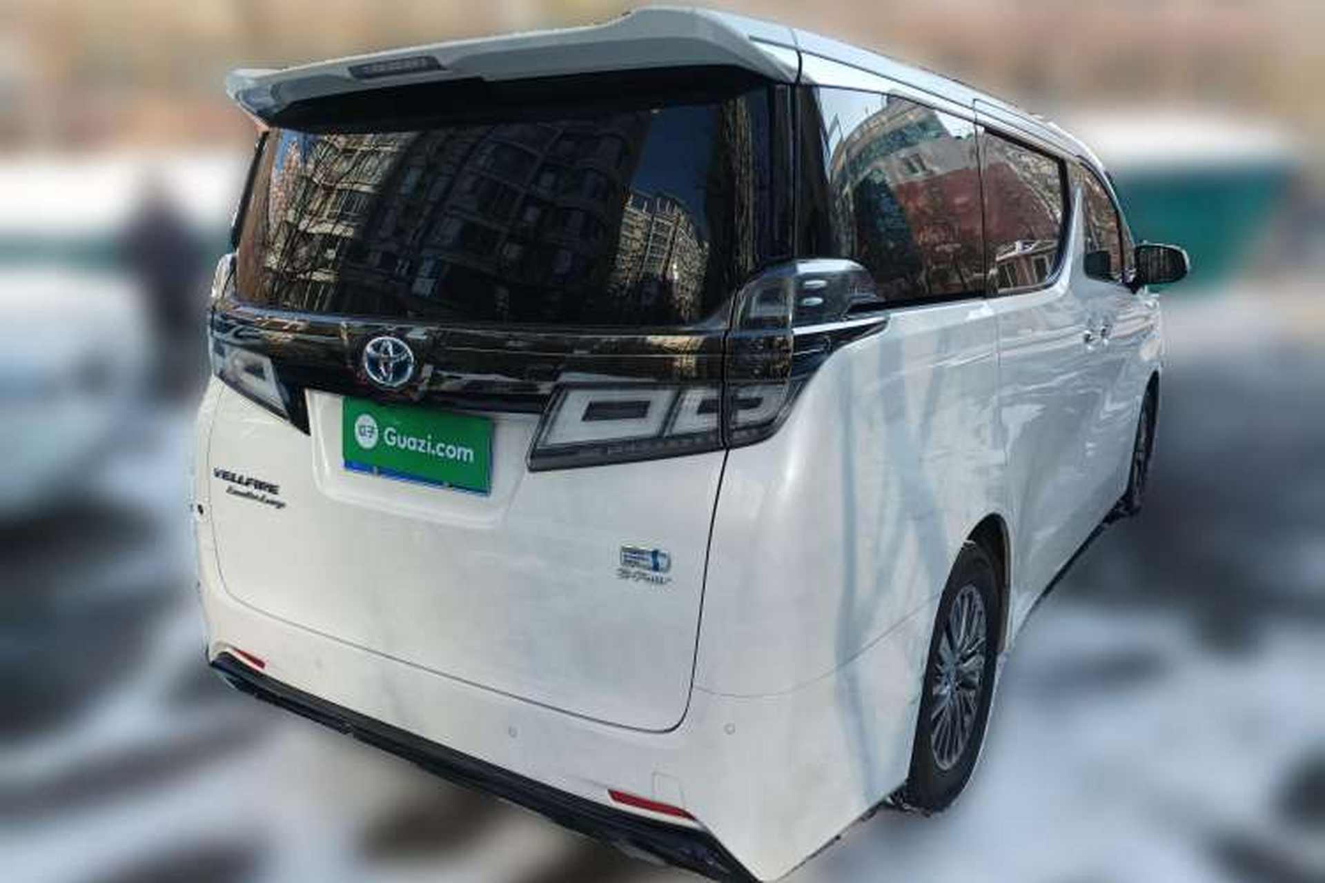Used Toyota Vellfire 2020 Dual-Engine 2.5L HV Prestige Edition Rear Right 45 Deg