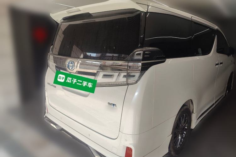 Used Toyota Vellfire 2020 Dual-Engine 2.5L HV Luxury Edition Rear Right 45 Deg