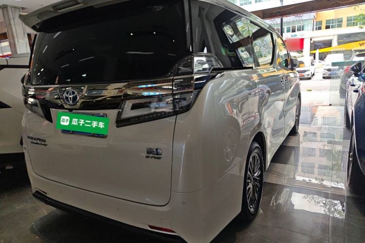 Used Toyota Vellfire 2020 Dual-Engine 2.5L HV Prestige Edition Rear Right 45 Deg