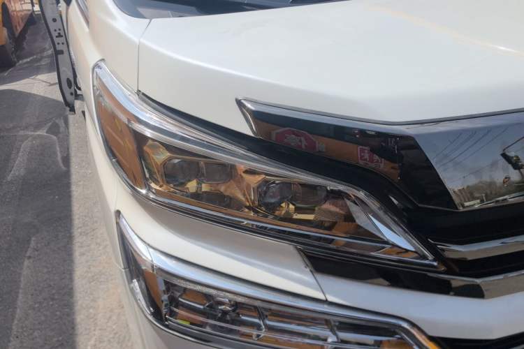 Used Toyota Vellfire 2020 Dual-Engine 2.5L Black Gold Limited Edition Right Front Headlight