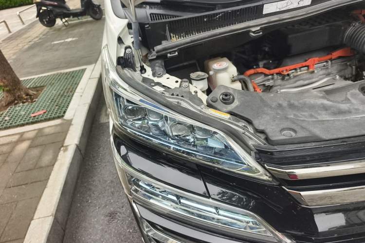 Used Toyota Vellfire 2020 Dual-Engine 2.5L HV Luxury Edition Right Front Headlight