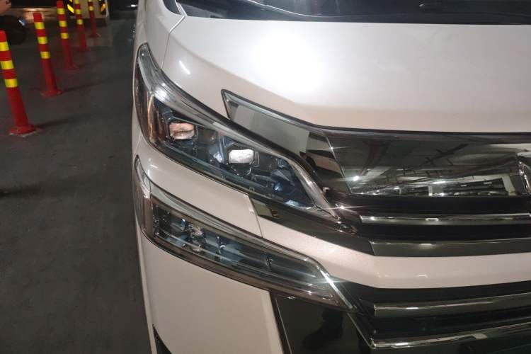 Used Toyota Vellfire 2020 Dual-Engine 2.5L HV Prestige Edition Right Front Headlight