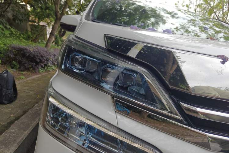 Used Toyota Vellfire 2020 Dual-Engine 2.5L HV Prestige Edition Right Front Headlight