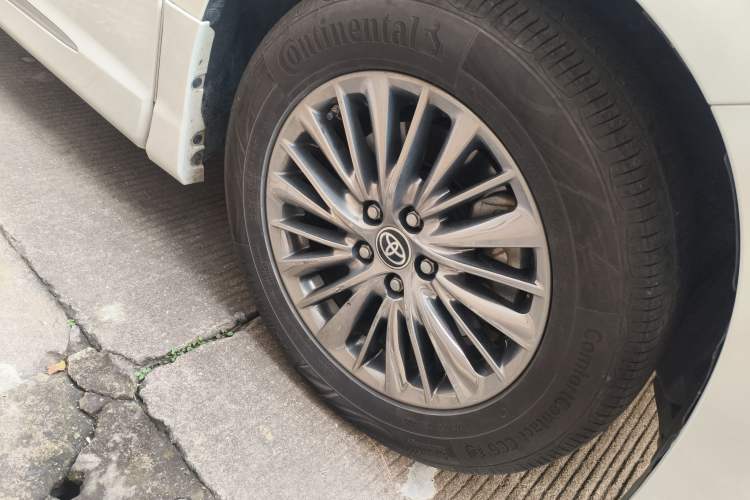 Used Toyota Vellfire 2020 Dual-Engine 2.5L HV Prestige Edition Right Front Wheel Hub