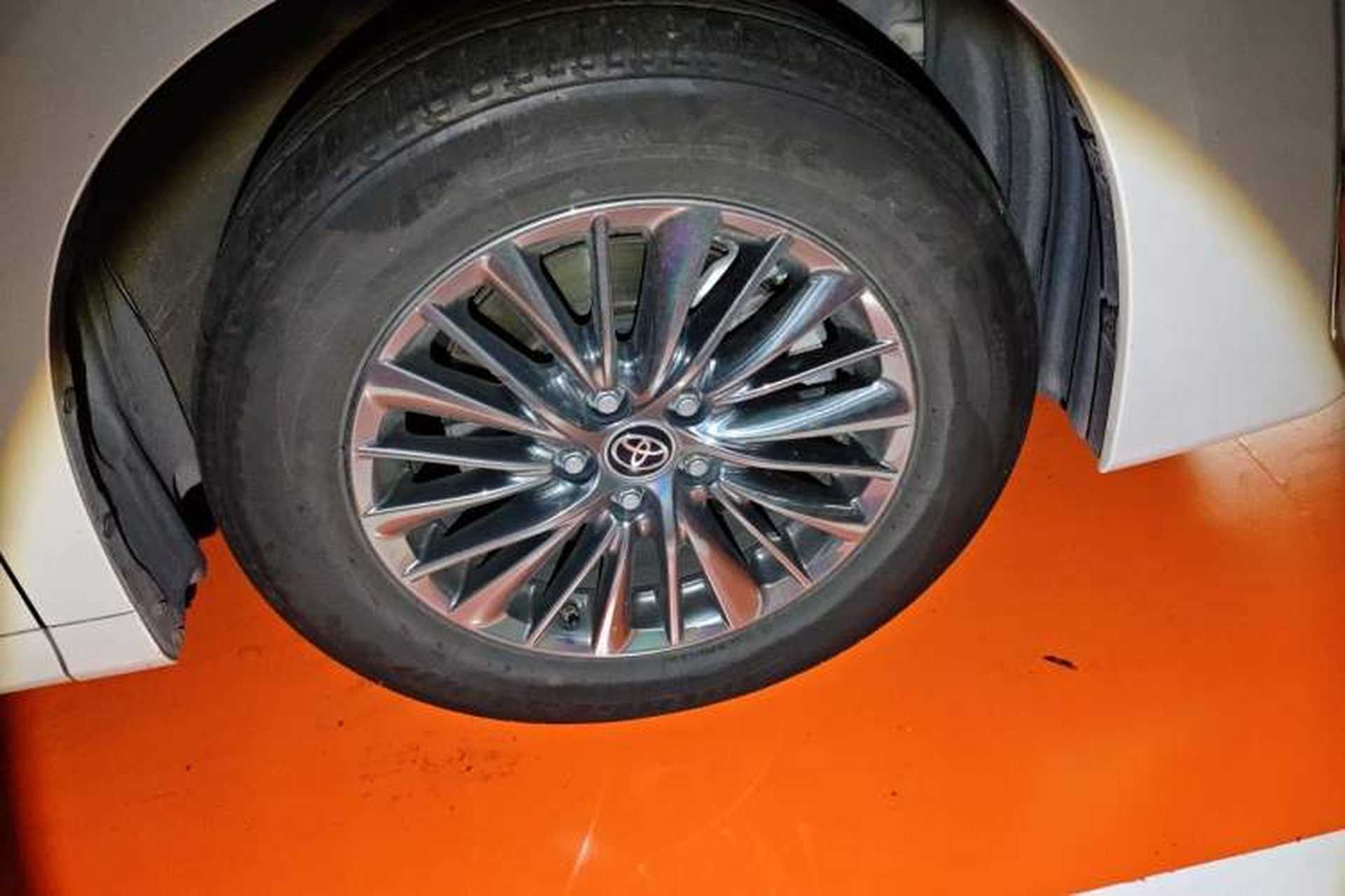 Used Toyota Vellfire 2020 Dual-Engine 2.5L HV Prestige Edition Right Front Wheel Hub