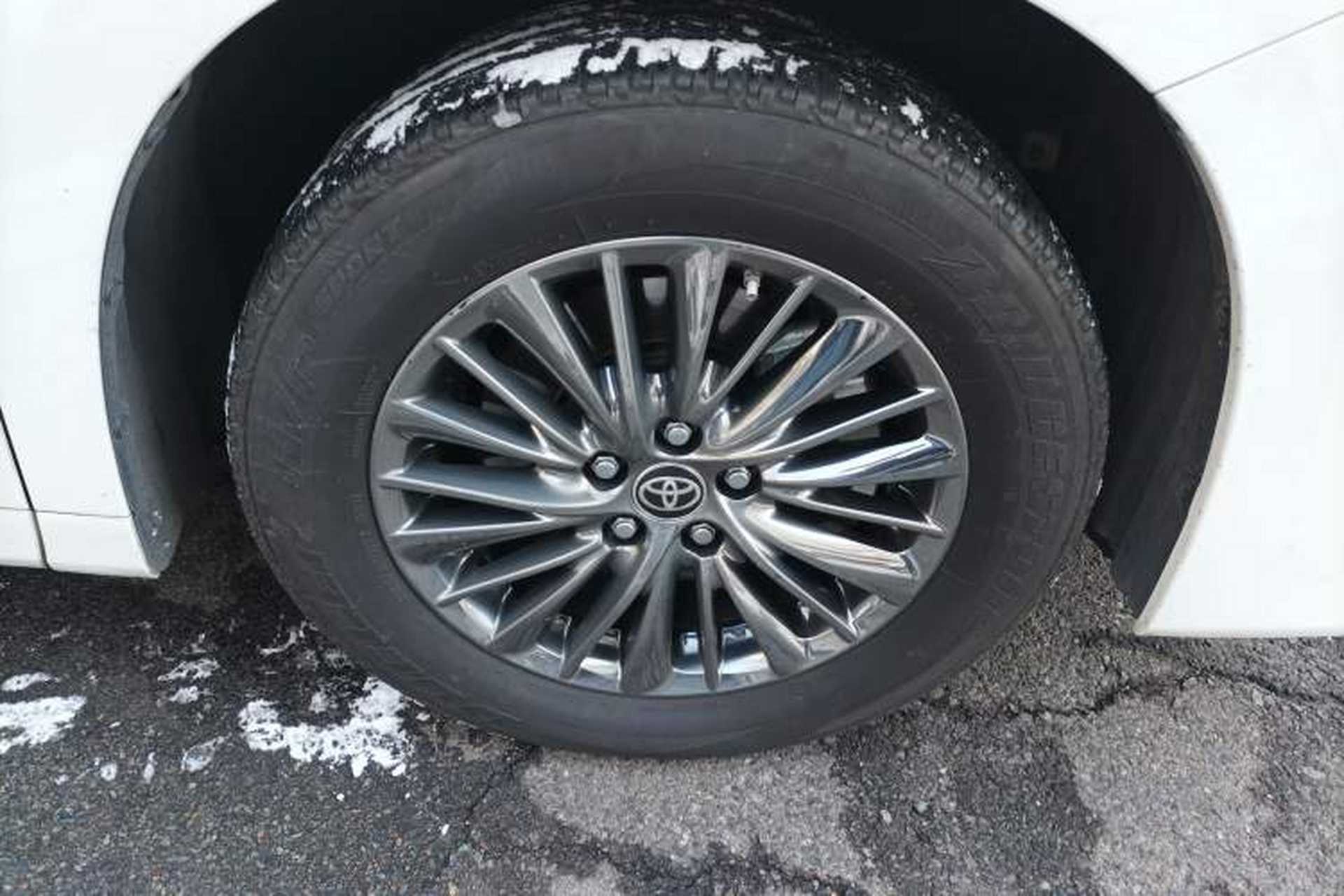 Used Toyota Vellfire 2020 Dual-Engine 2.5L HV Prestige Edition Right Front Wheel Hub