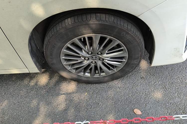 Used Toyota Vellfire 2020 Dual-Engine 2.5L HV Prestige Edition Right Front Wheel Hub