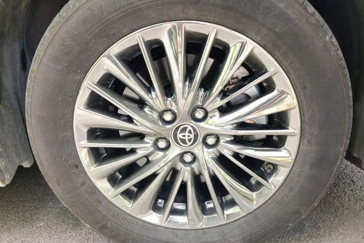 Used Toyota Vellfire 2020 Dual-Engine 2.5L HV Luxury Edition Right Front Wheel Hub