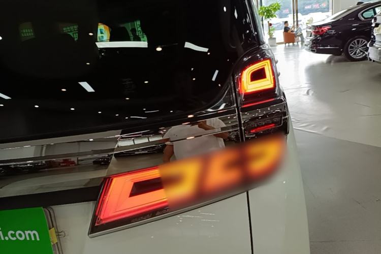 Used Toyota Vellfire 2020 Dual-Engine 2.5L HV Prestige Edition Right Rear Taillight