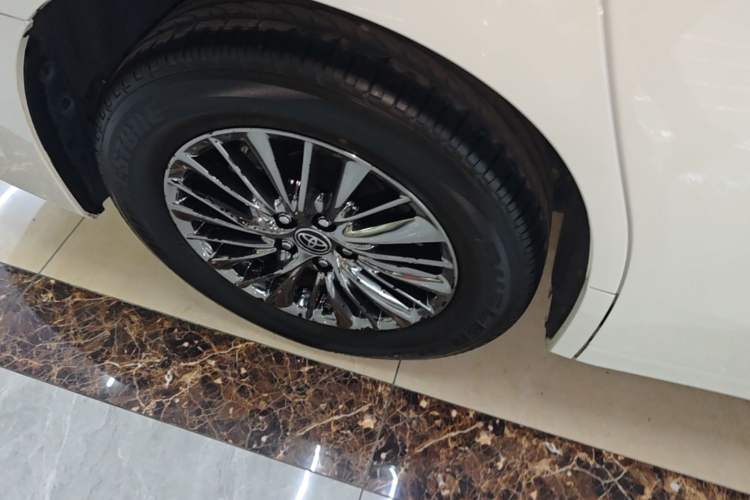Used Toyota Vellfire 2020 Dual-Engine 2.5L HV Prestige Edition Right Rear Wheel Hub