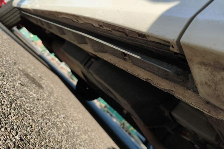 Used Toyota Vellfire 2020 Dual-Engine 2.5L HV Prestige Edition Right Side Sill