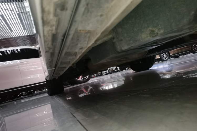 Used Toyota Vellfire 2020 Dual-Engine 2.5L HV Prestige Edition Right Side Sill