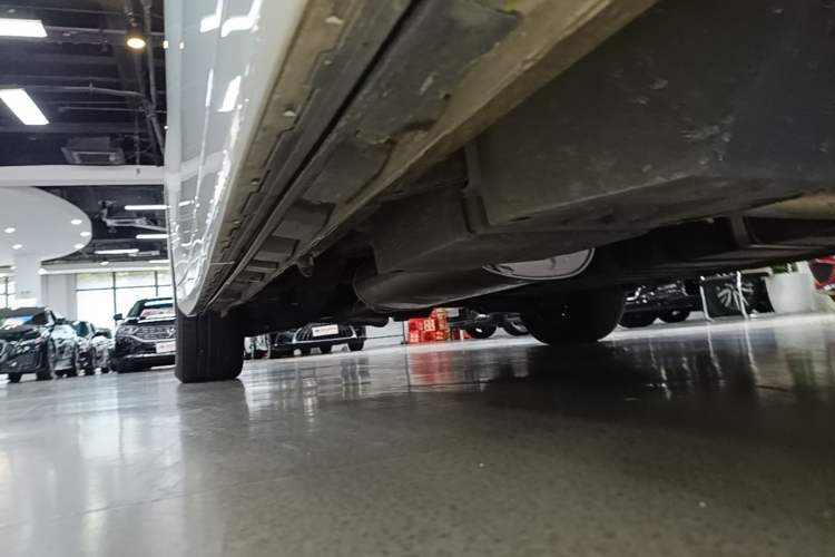 Used Toyota Vellfire 2020 Dual-Engine 2.5L HV Prestige Edition Right Side Sill