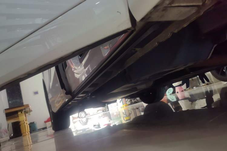 Used Toyota Vellfire 2020 Dual-Engine 2.5L HV Prestige Edition Right Side Sill