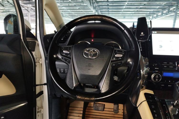 Used Toyota Vellfire 2020 Dual-Engine 2.5L HV Prestige Edition Steering Wheel