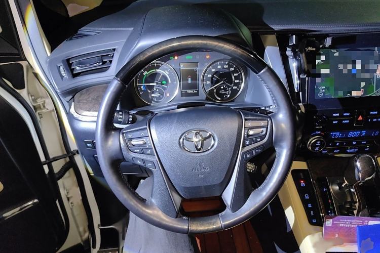 Used Toyota Vellfire 2020 Dual-Engine 2.5L HV Prestige Edition Steering Wheel