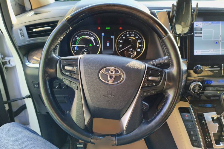 Used Toyota Vellfire 2020 Dual-Engine 2.5L HV Prestige Edition Steering Wheel