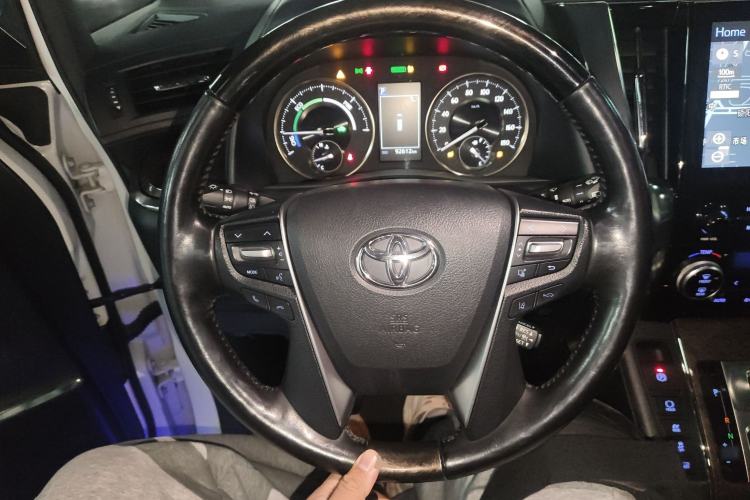 Used Toyota Vellfire 2020 Dual-Engine 2.5L HV Prestige Edition Steering Wheel