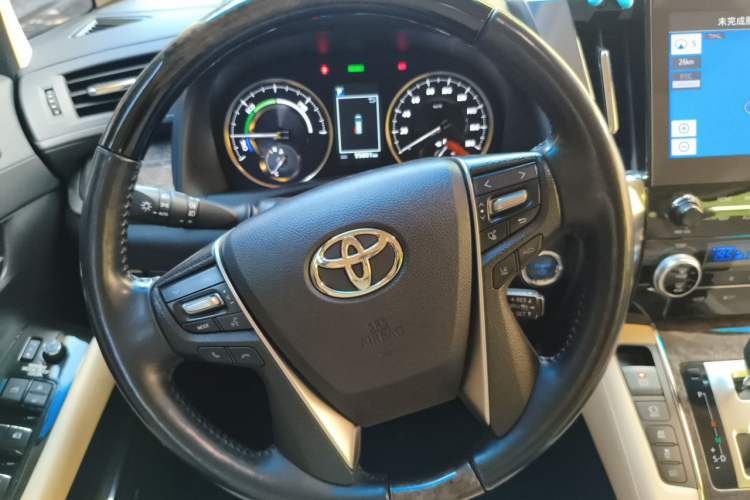 Used Toyota Vellfire 2020 Dual-Engine 2.5L HV Prestige Edition Steering Wheel