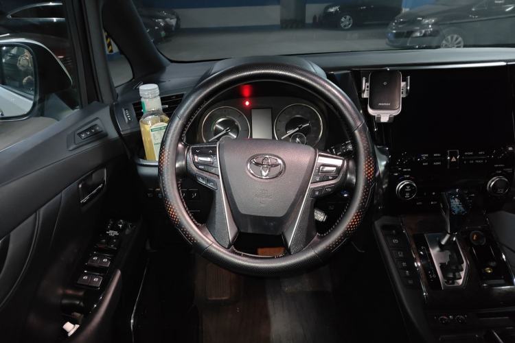 Used Toyota Vellfire 2020 Dual-Engine 2.5L HV Prestige Edition Steering Wheel